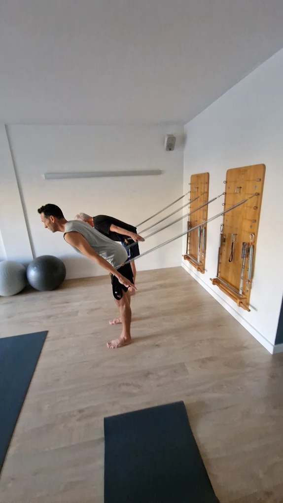Rehabilitación individualizada en Flow Pilates